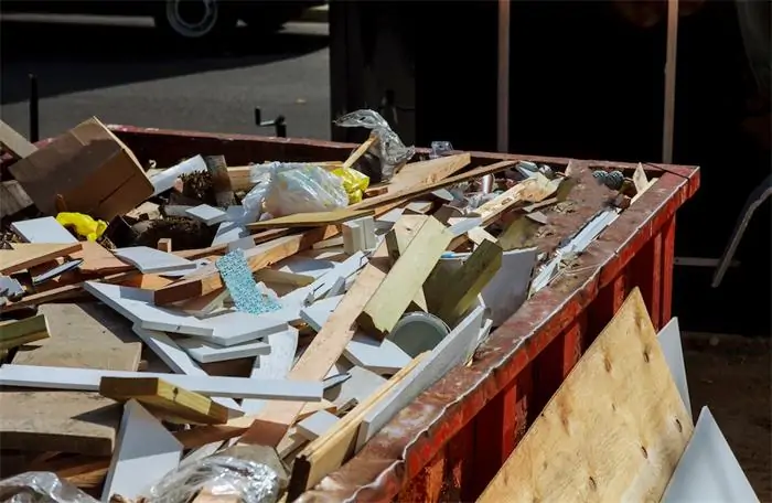 Decoration and renovation waste