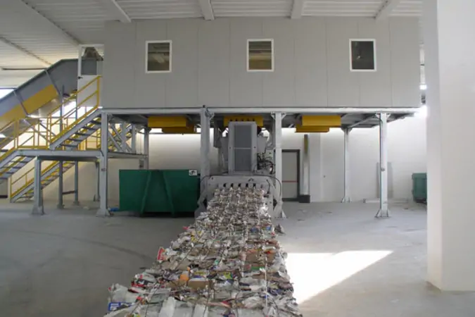 Manual Waste Sorting Cabin
