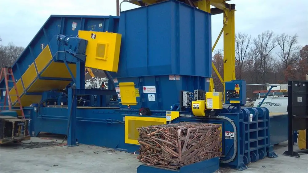 Two-Ram Baler